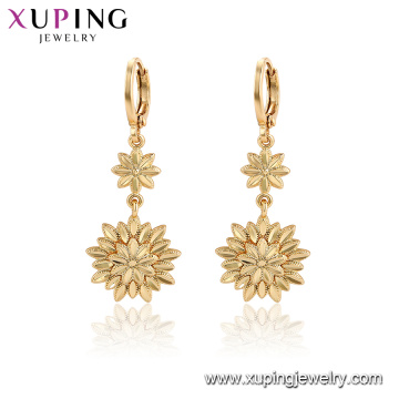 96996 xuping fashion plaqué or fleur pas de pierre boucles d&#39;oreilles pour les femmes